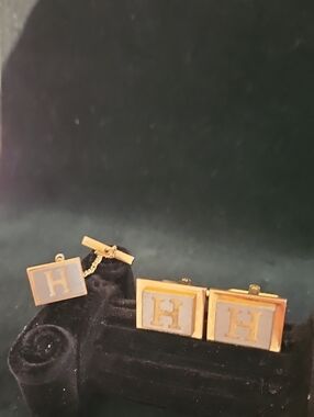 Vintage Dante Gold Tone "H" Cufflinks & Tie Tack Set